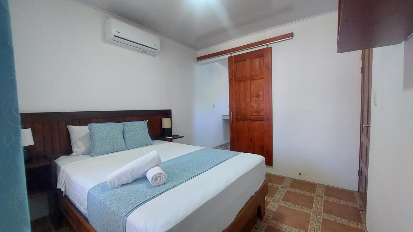 Hotel Casa Thirema Tortuguero Esterno foto