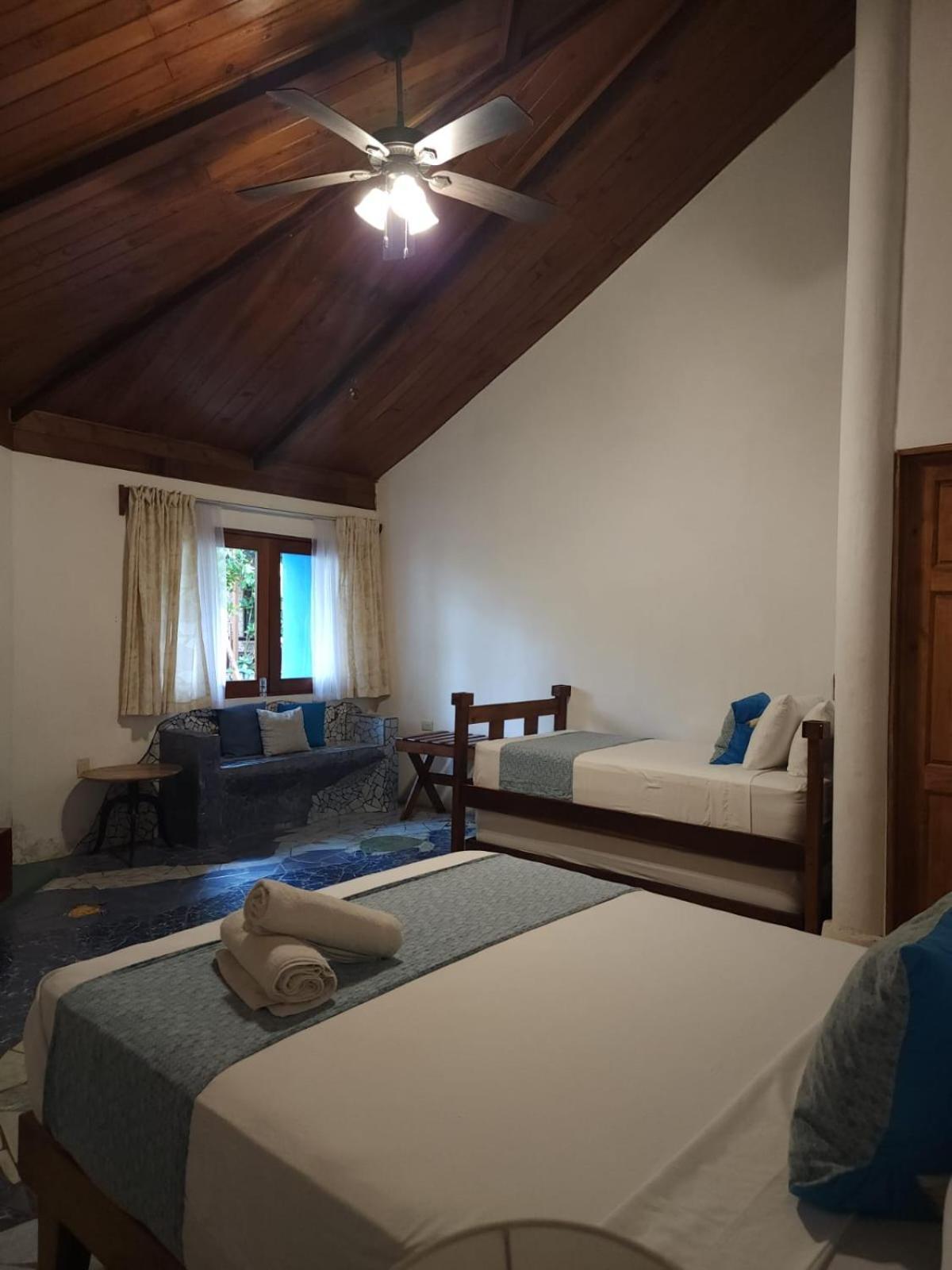 Hotel Casa Thirema Tortuguero Esterno foto